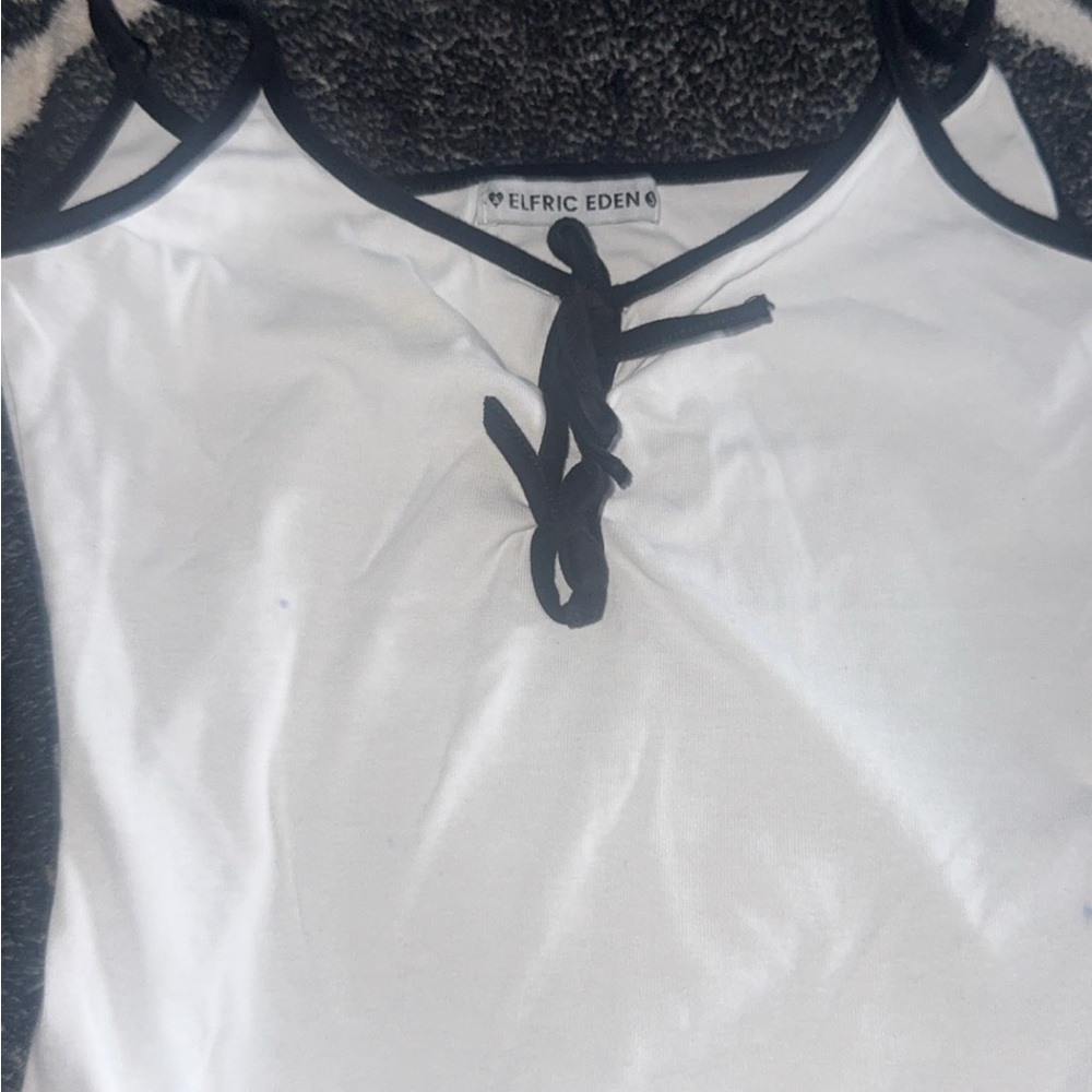 Aelfric Eden Black and White Crop Top